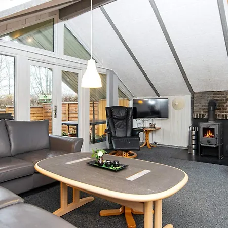 6 Person In Hemmet Tatil Evi
